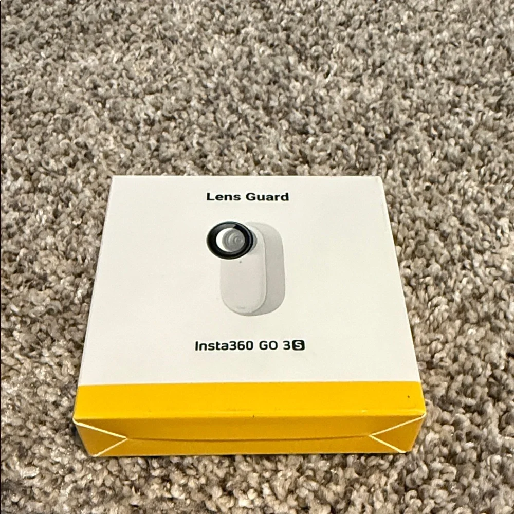 *NEW* Insta360 GO 3S 128GB Digital Camera w/ *NEW* Accessories