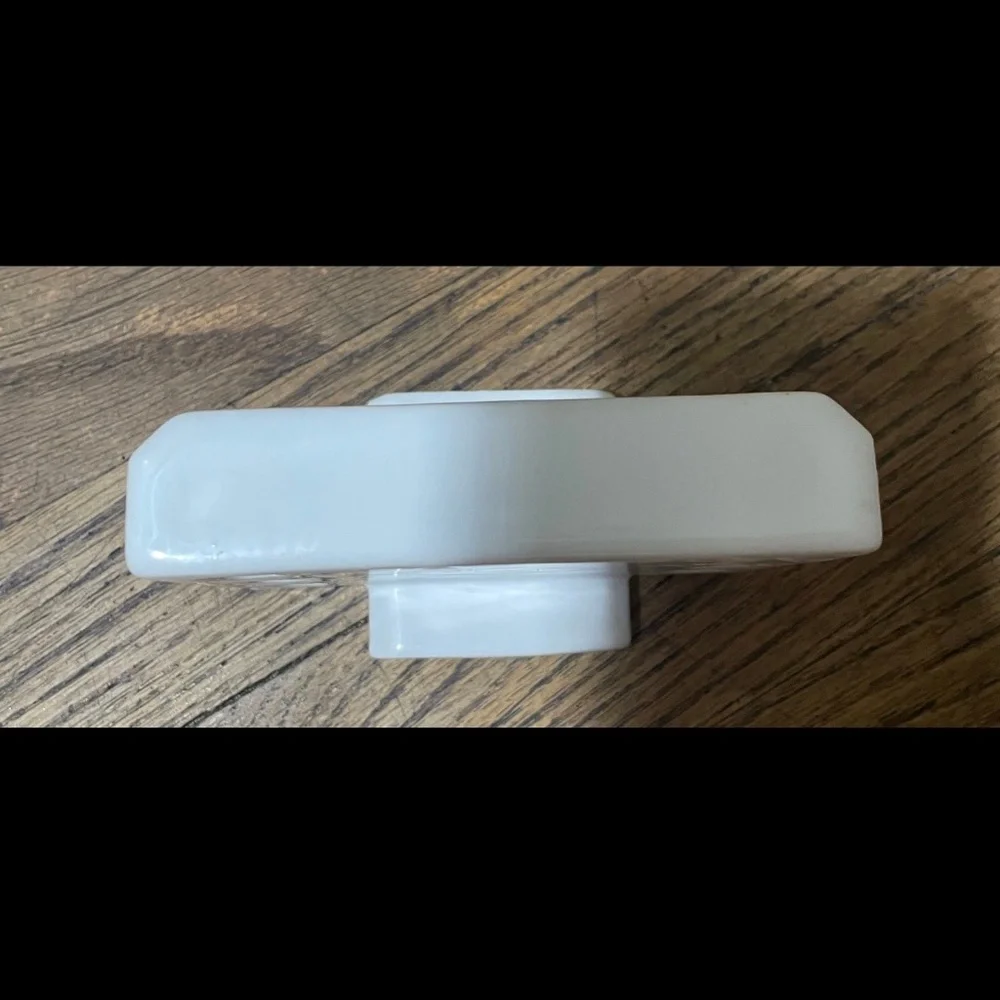 Vintage Toothbrush & Cup Wall Holder White