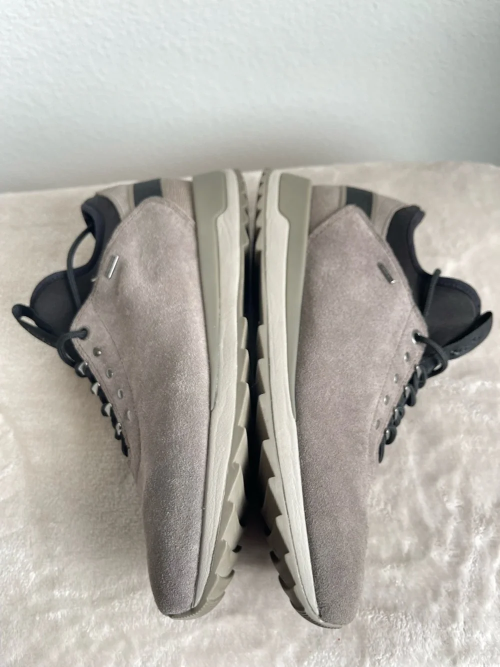 Geox Women’s Gray and Black Suede Sneakers‎