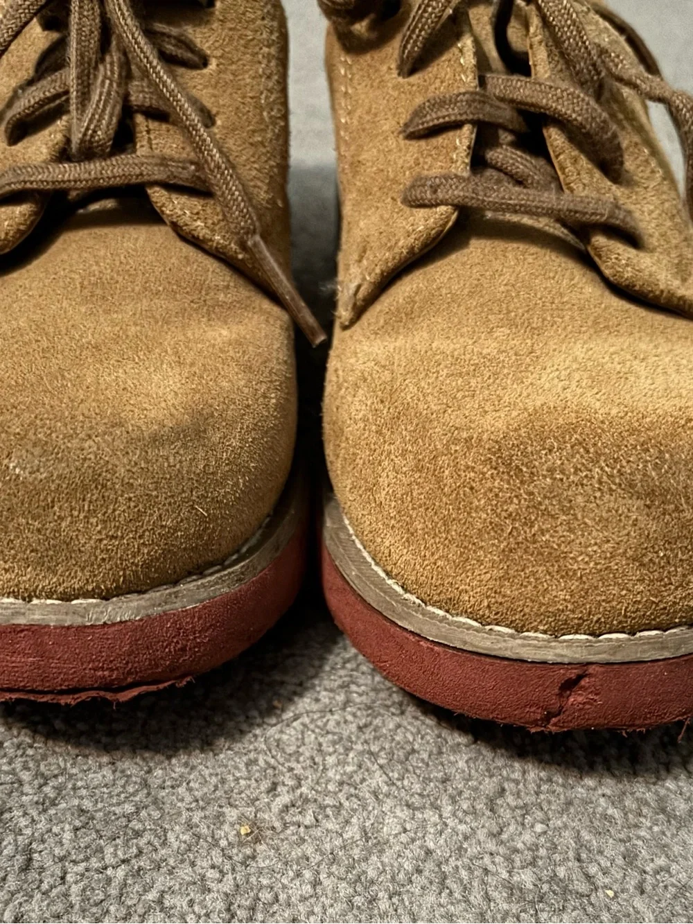 Sperry Boys Tan Suede Casual Shoe - Comfortable Lace-Up