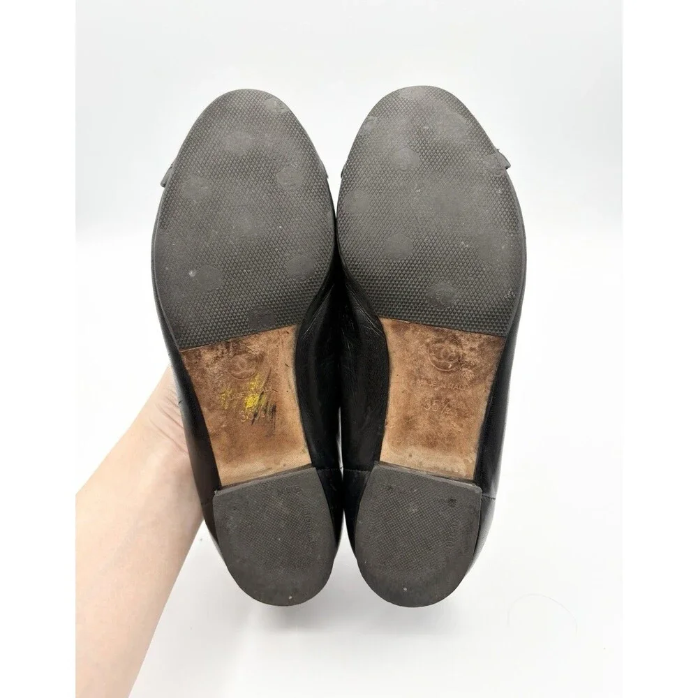 Chanel Black Ballet Flats Patent Leather Cap Toe CC Logo Ruffle Accent EU 35.5