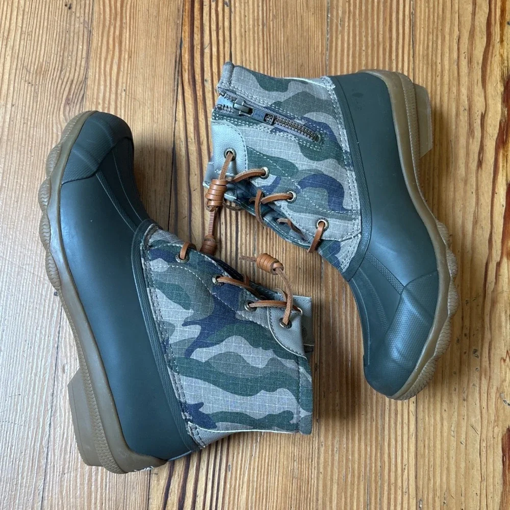 Sperry Saltwater Duck Boots Women Green Camo Waterproof‎ Ankle STS86761 SIZE 7.5