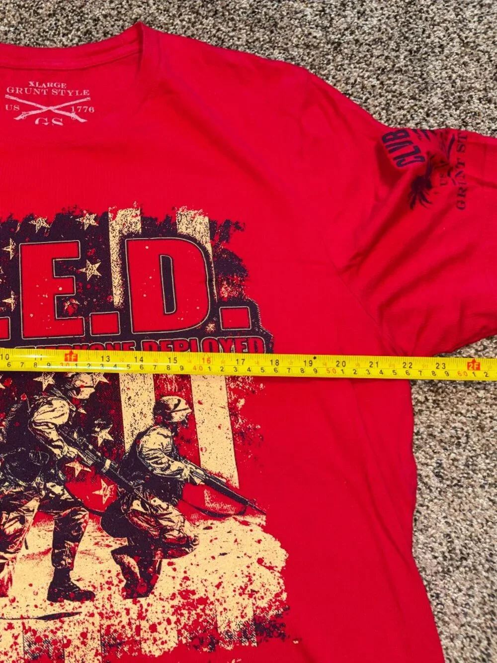 Grunt Style RED Remember Everyone Deployed Shirt Men's XL Red Military USA