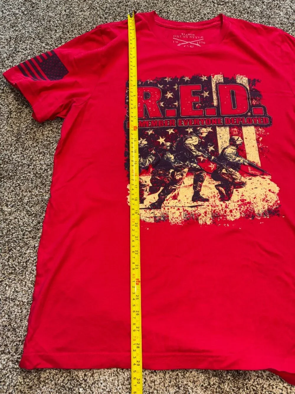 Grunt Style RED Remember Everyone Deployed Shirt Men's XL Red Military USA