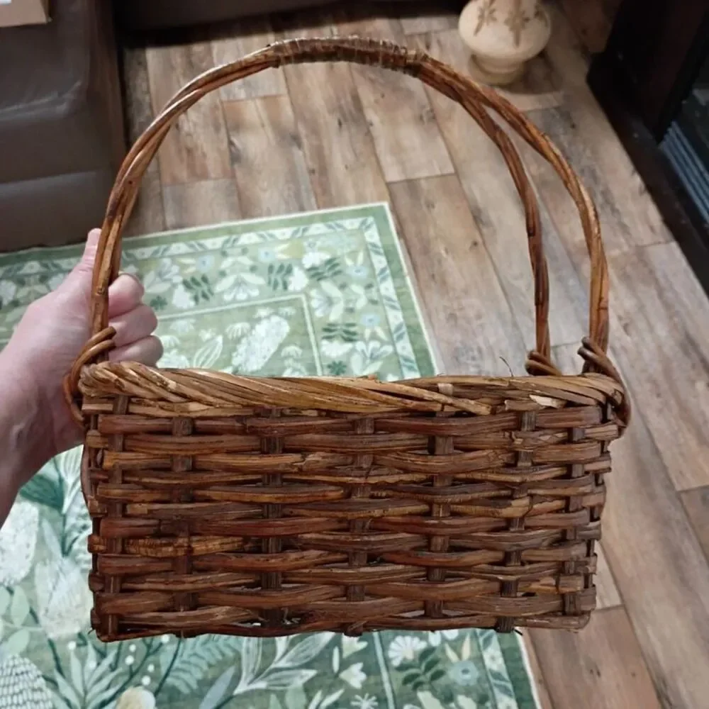 Large Wicker Basket with Handle Farmhouse Country Decor