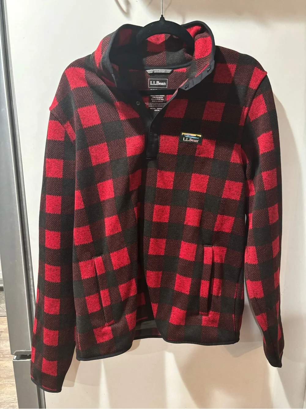 NWOT L.L. Bean Men’s Sweater Fleece Snap Pullover Medium Buffalo Plaid Red Black