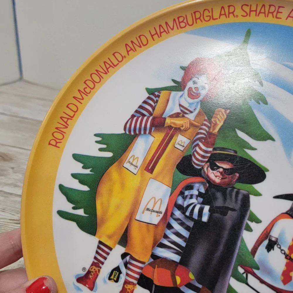 Vintage 1977 McDonald's Ronald McDonald Plate Big Mac Hamburgler Snow 10