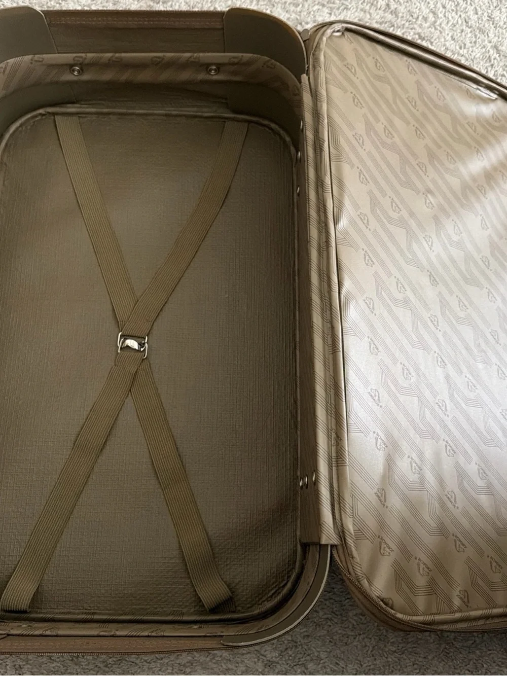 Jordache Brown Tweed luggage with Tan Trim vintage