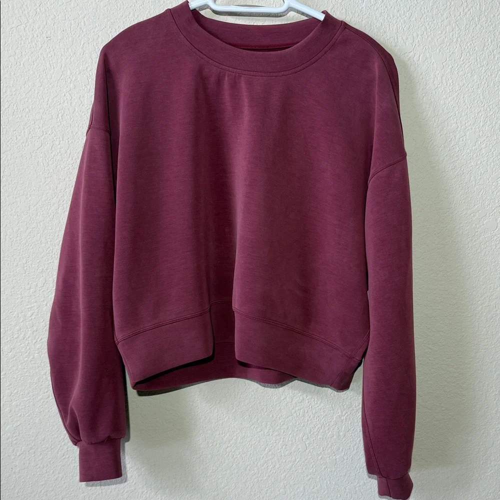 Lululemon Sweatshirt Cropped Softstreme