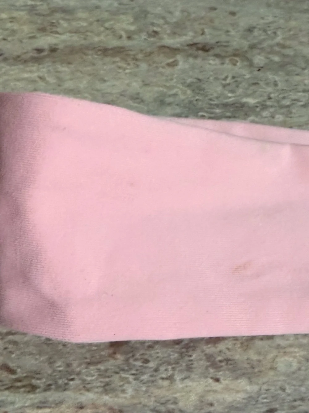 NWT Lululemon Athletica Soft Pink Fly Away Tamer Headband