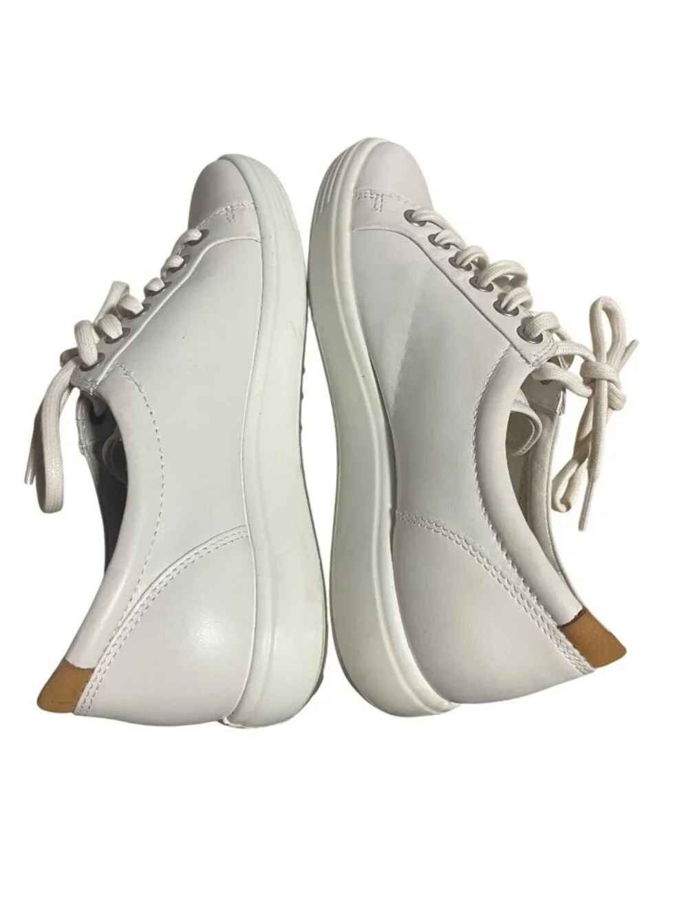 Ecco Womens Soft 7 White Leather LaceUp Sneakers Size 6-6.5 EU 37 Casual Comfort