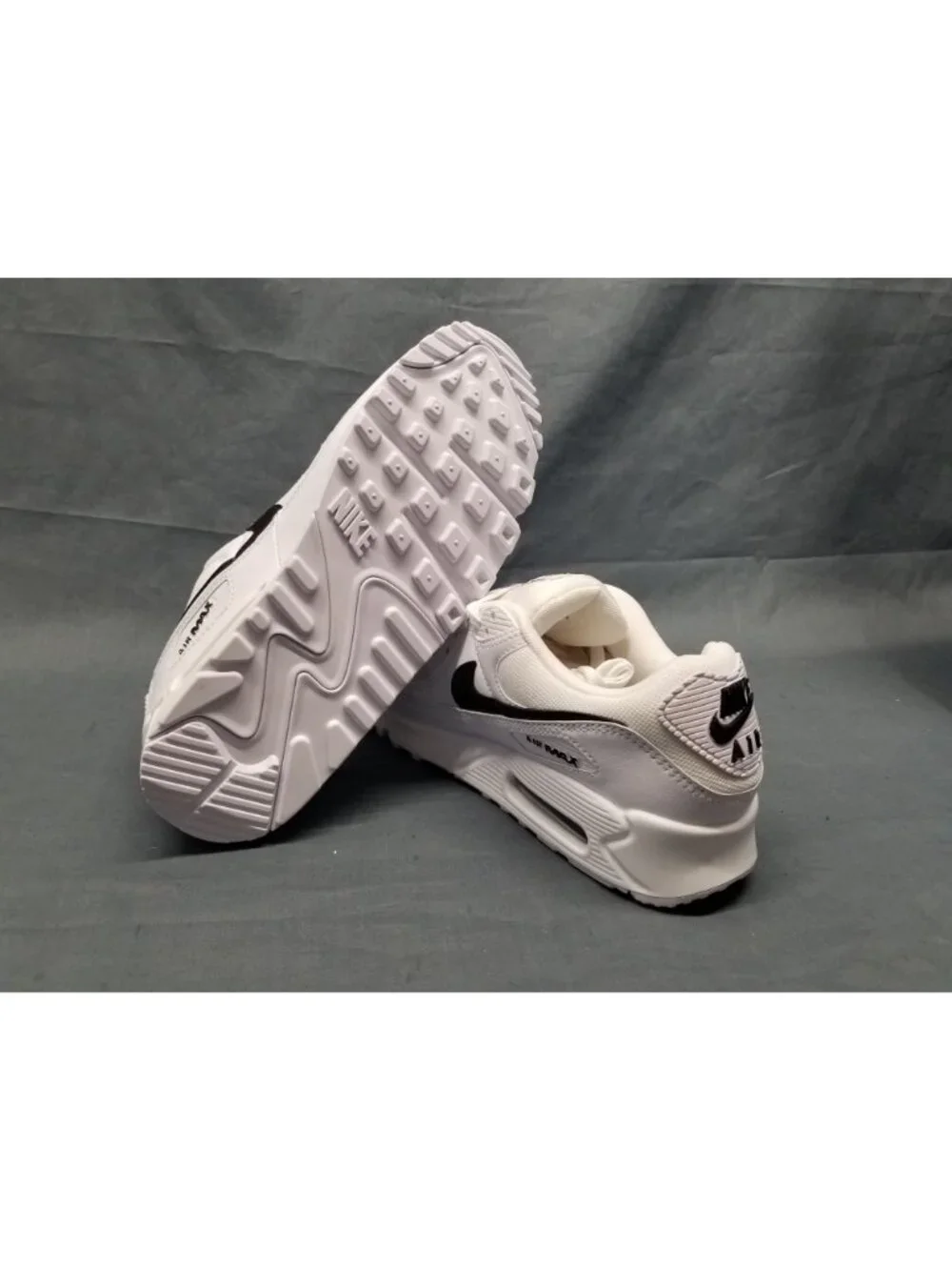 Nike Air Max 90 Next Nature White Black Women's Size 8.5 NEW NO BOX!
