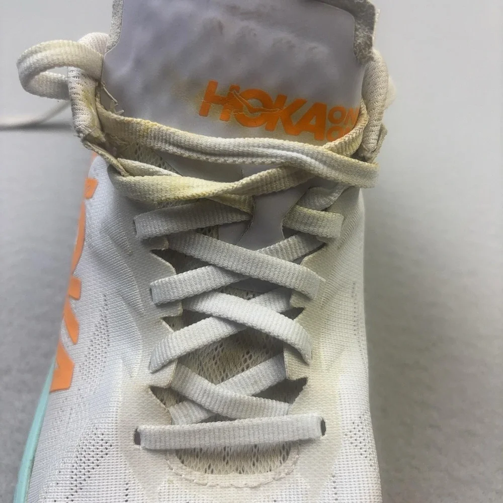 Hoka One One Carbon X 2 Shoes Womens Sz 8.5 White Running Sneakers 1113527 WBOR