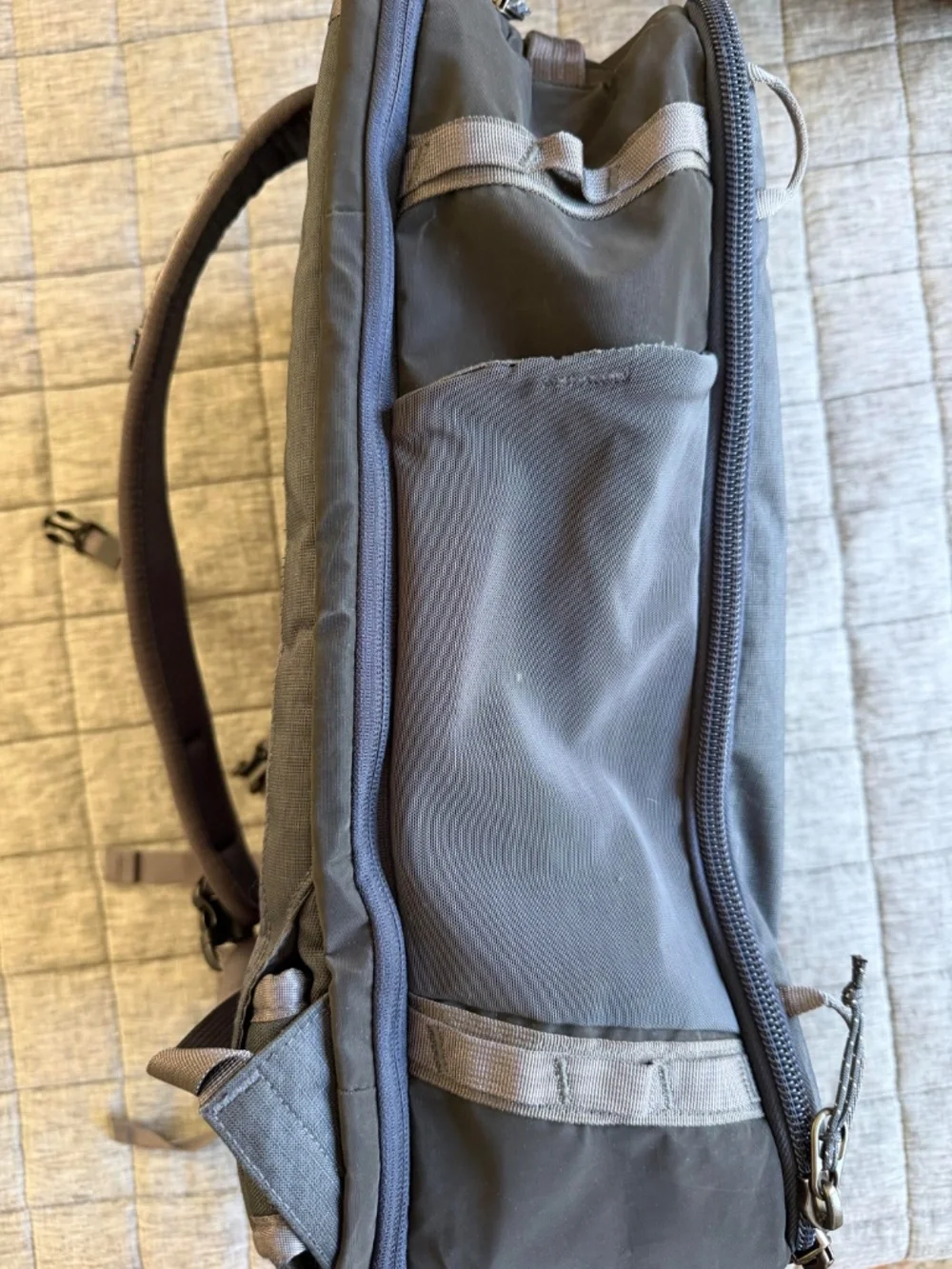 Patagonia Black Hole Mini MLC Pack Travel Backpack Duffel - 30L Smolder Blue