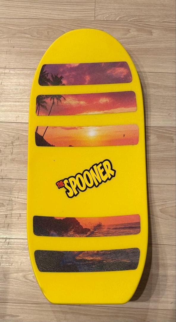 THE SPOONER Yellow Snowboard
