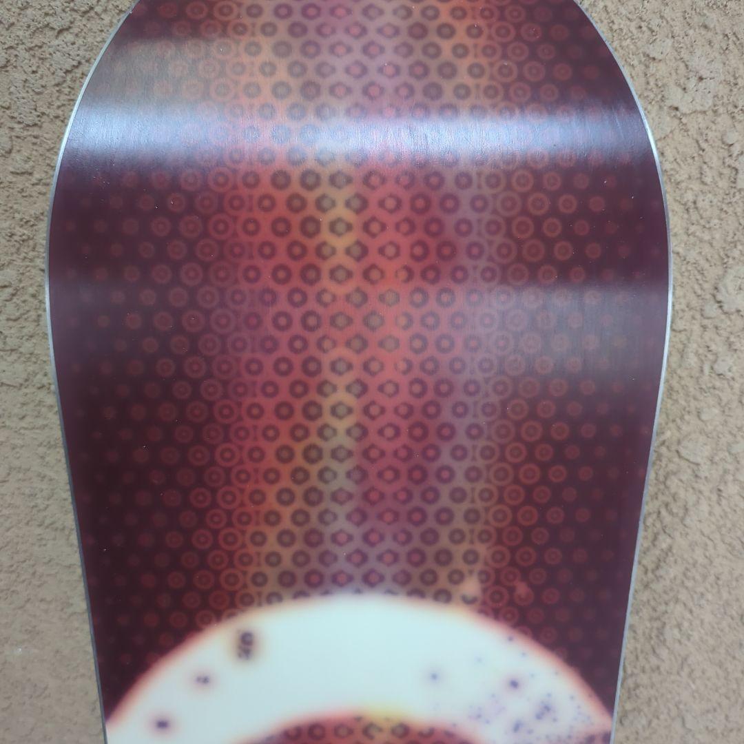 Gray Snowboard Riders' 154.5
