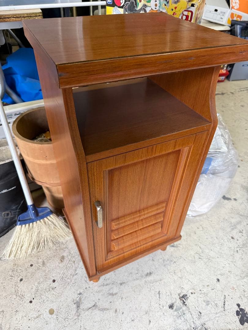 Wooden Brown Storage Shelf Simple Design