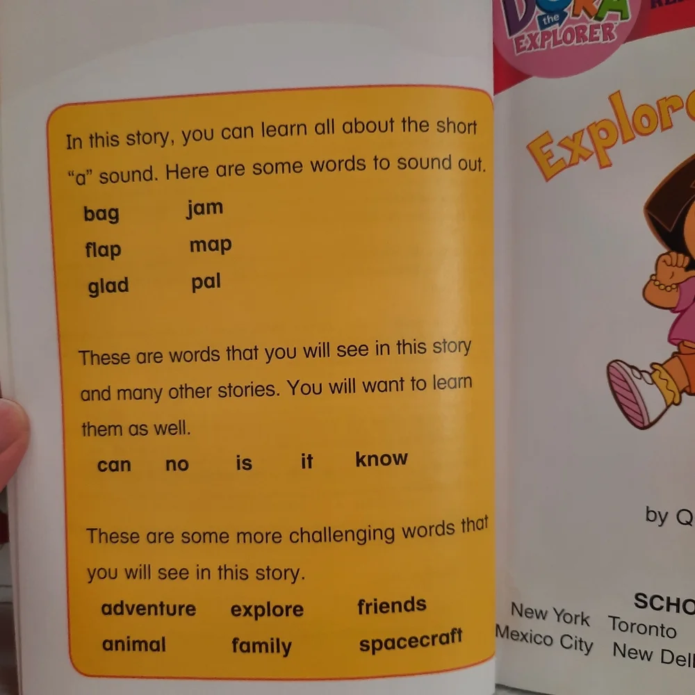 Book Bundle Phonics Short Vowels, 