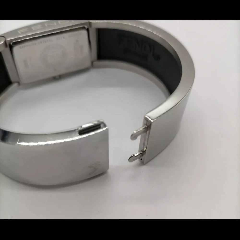 Fendi Bracelet watch- STUNNING 💄