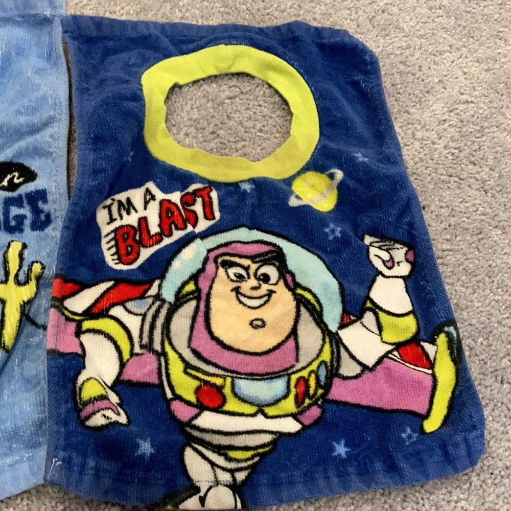 Disney bundle bibs