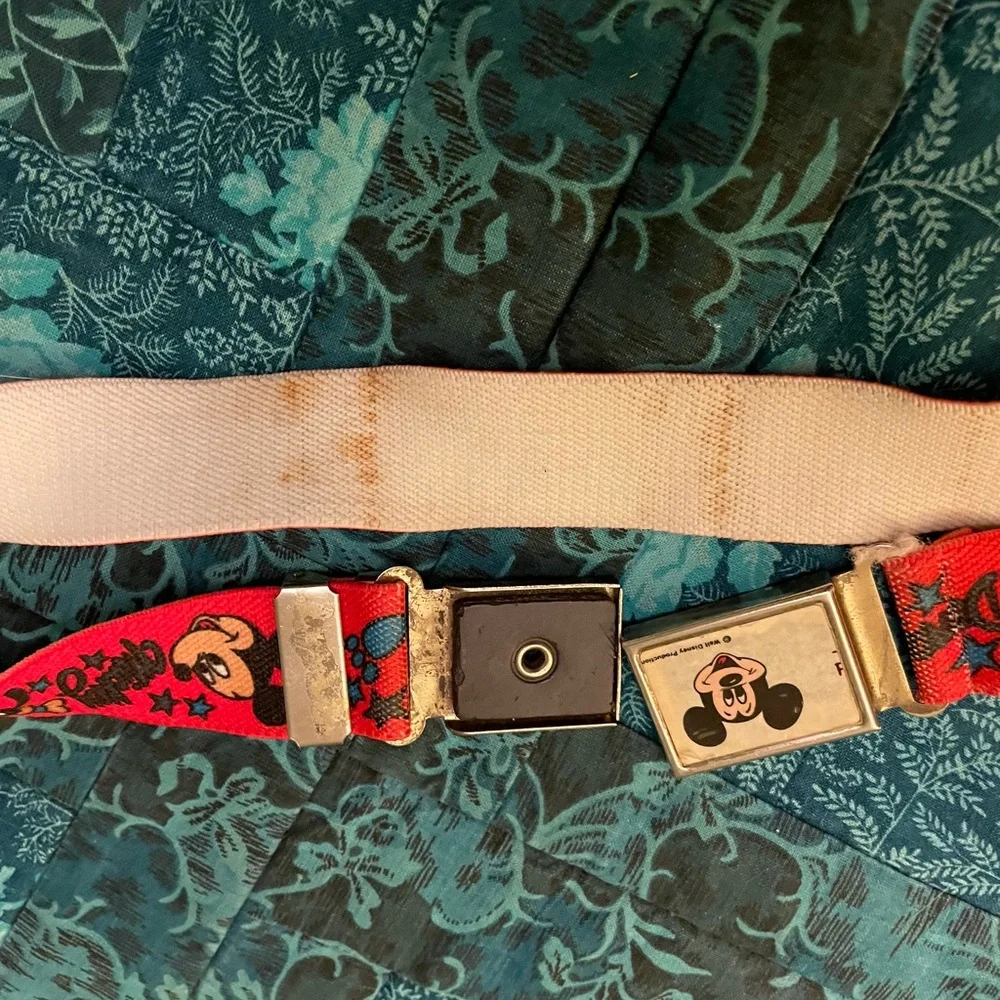 Disney this bundle