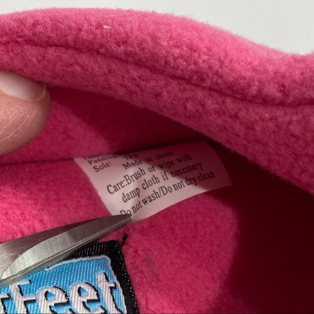 BrightFeet lighted slippers for little kids Sz large 2-4 in pink New in box