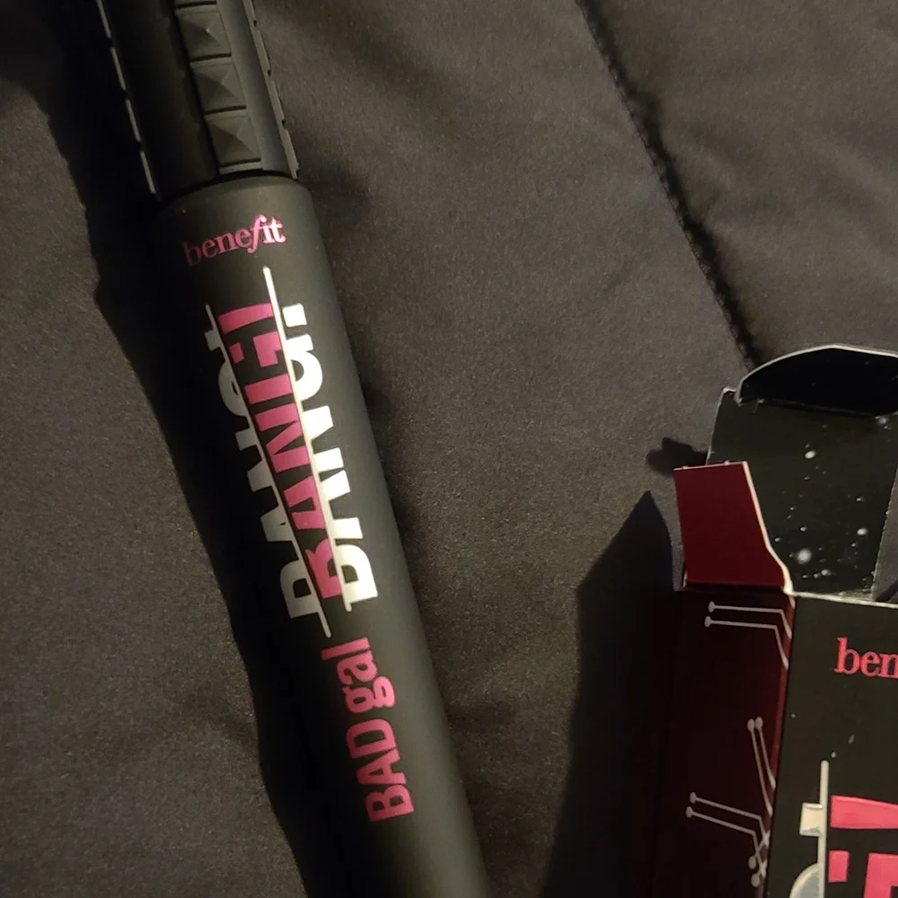Benefit authentic never