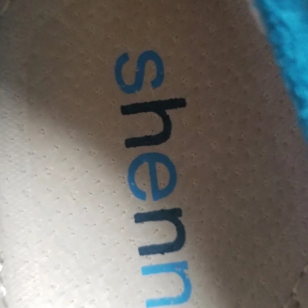 Shenn suede children