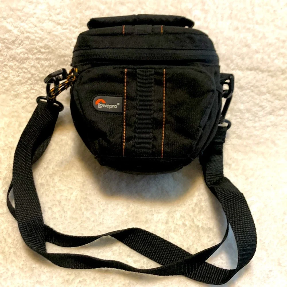Lowepro Adventura TLZ 15 Case Top Loading Zoom Bag