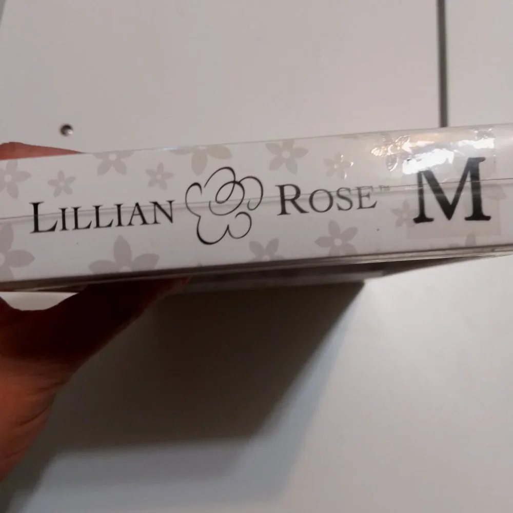 Lillian Rose Wedding large letter