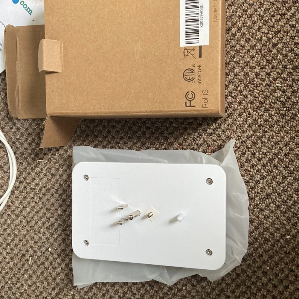 3 prong Outlet