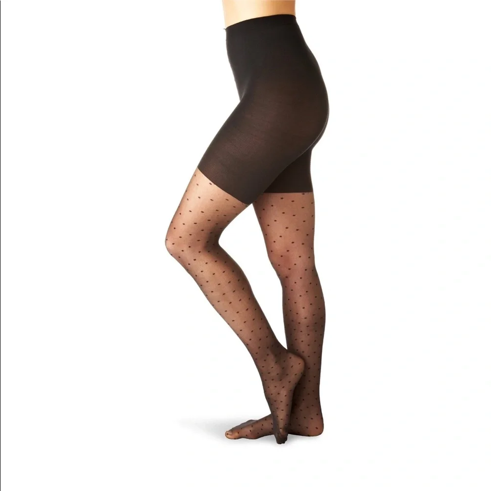 NWT Spanx Swiss Dot Patterned Sheers Reinforced Toe. Black Size A(95-125 pounds)