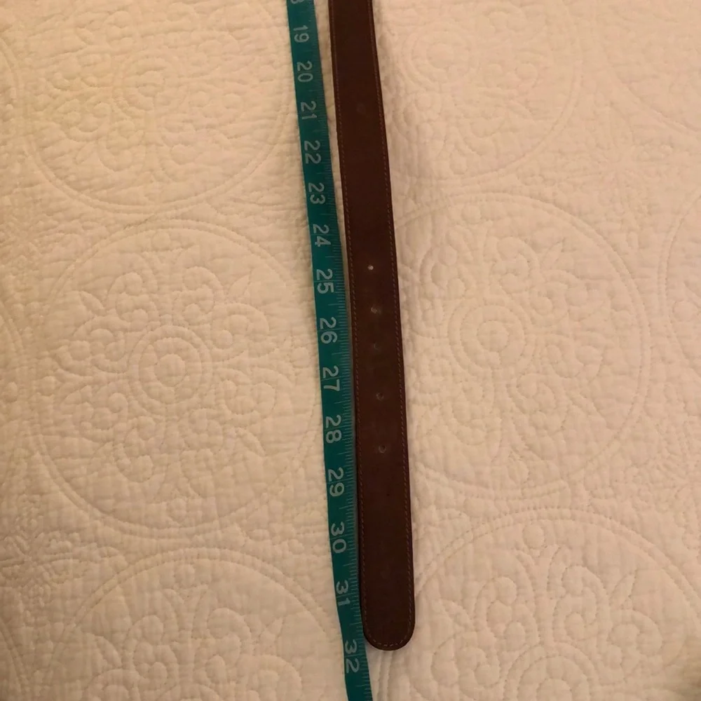 Gucci belt outside