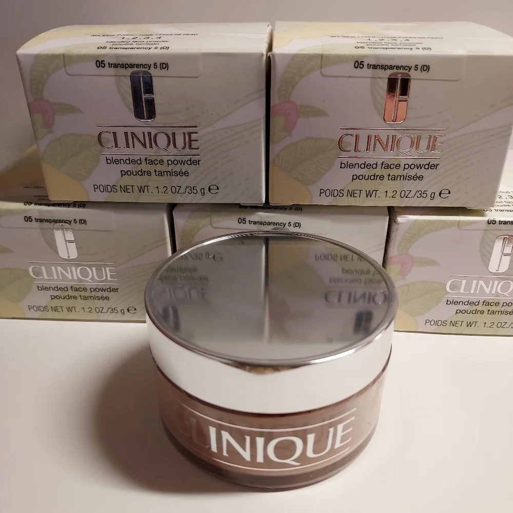 CLINIQUE Blended Face Powder *05 TRANSPARENCY*