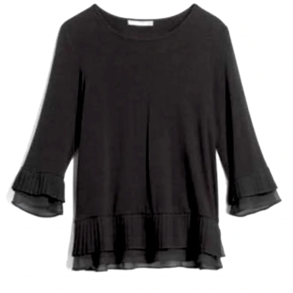Danielle Rainn Pleaded Ruffle Trim Knit Top