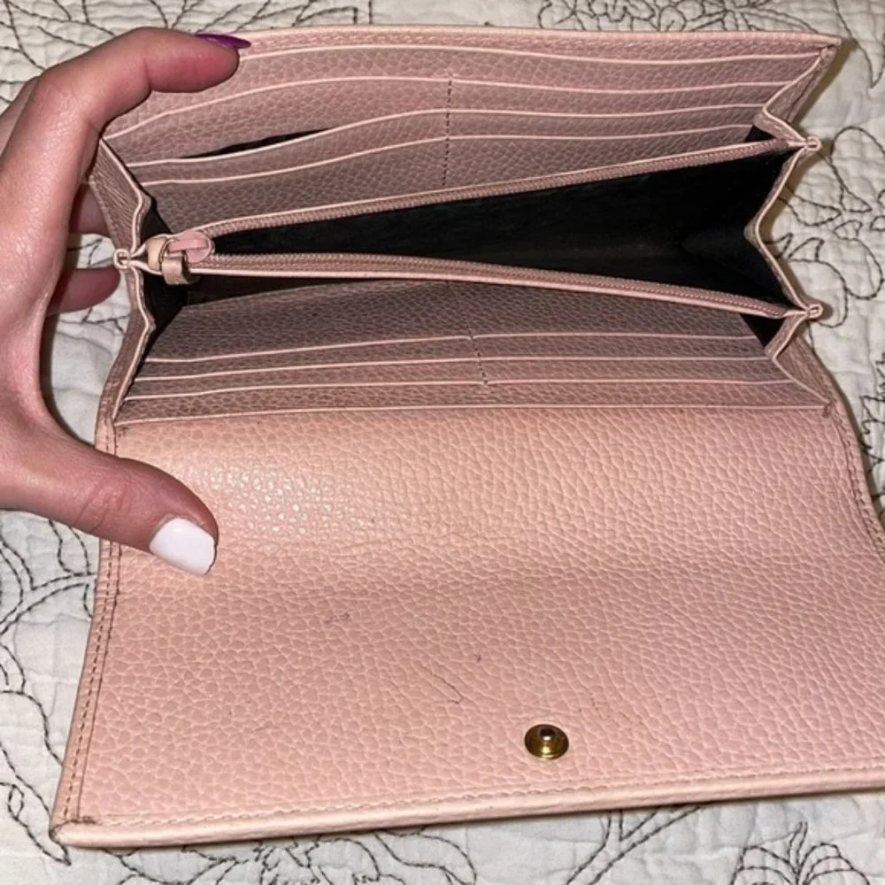 Gucci give me
