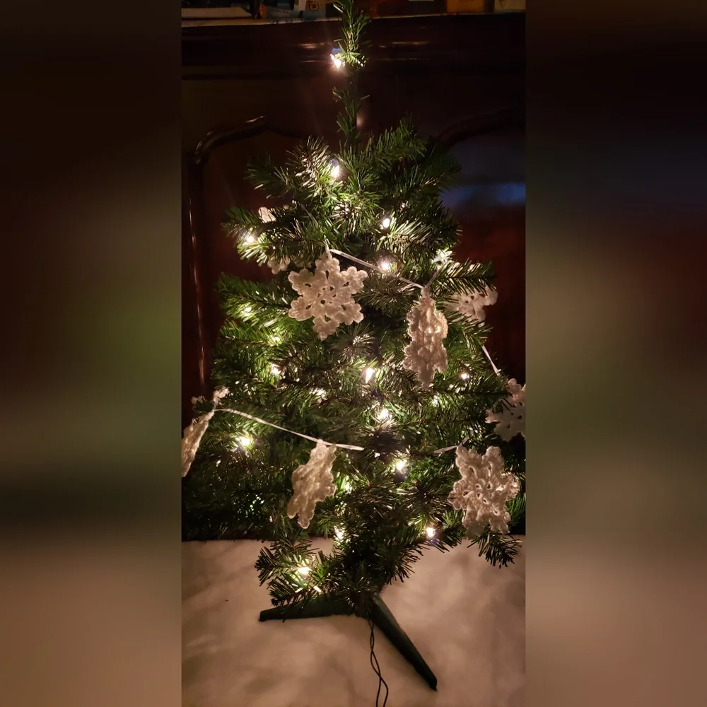 Snowflake Garland