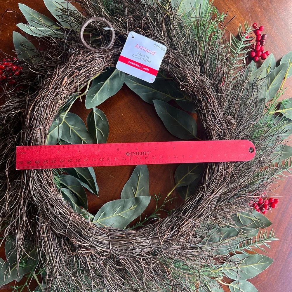 CHRISTMAS WREATH Holiday Wreath Cherry Blossom