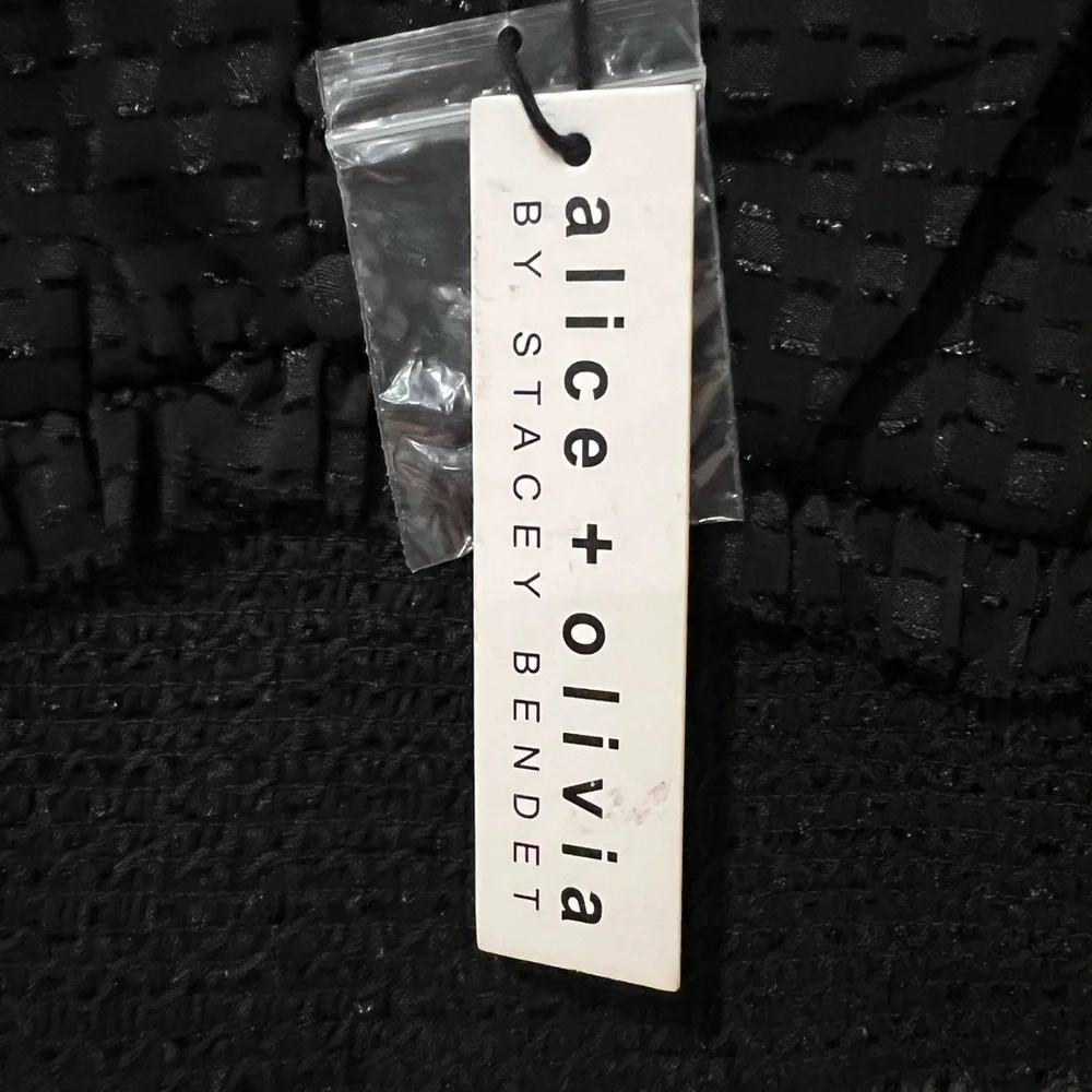 Alice + Olivia zipper way polyester