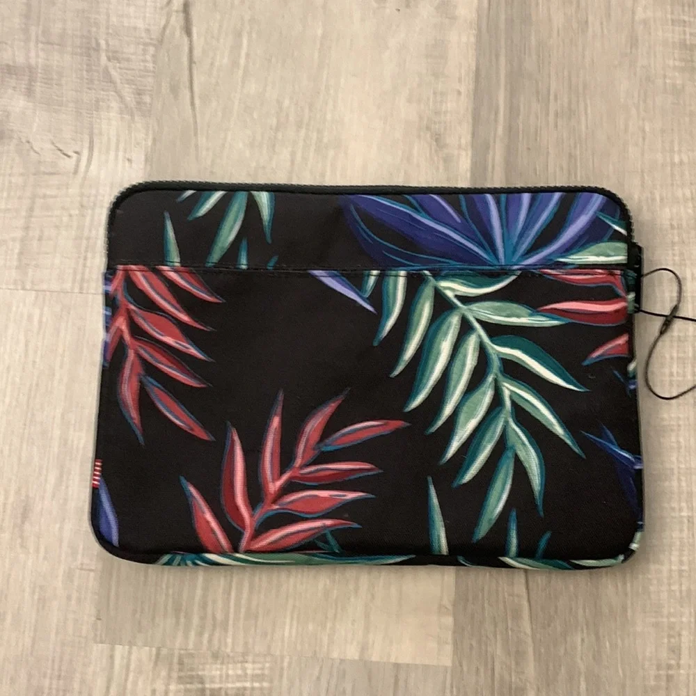 Herschel Supply Company herschel ipad