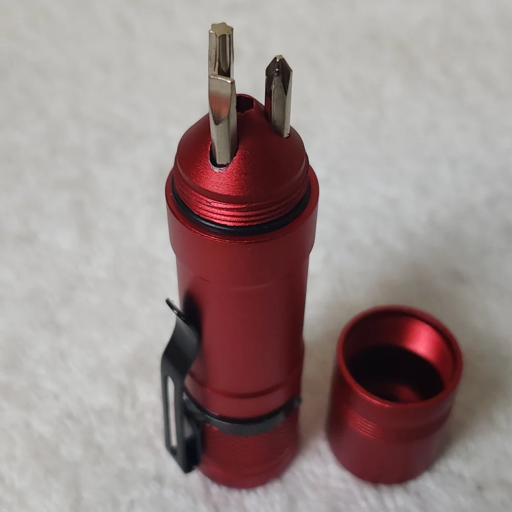 LED Flare puck description small