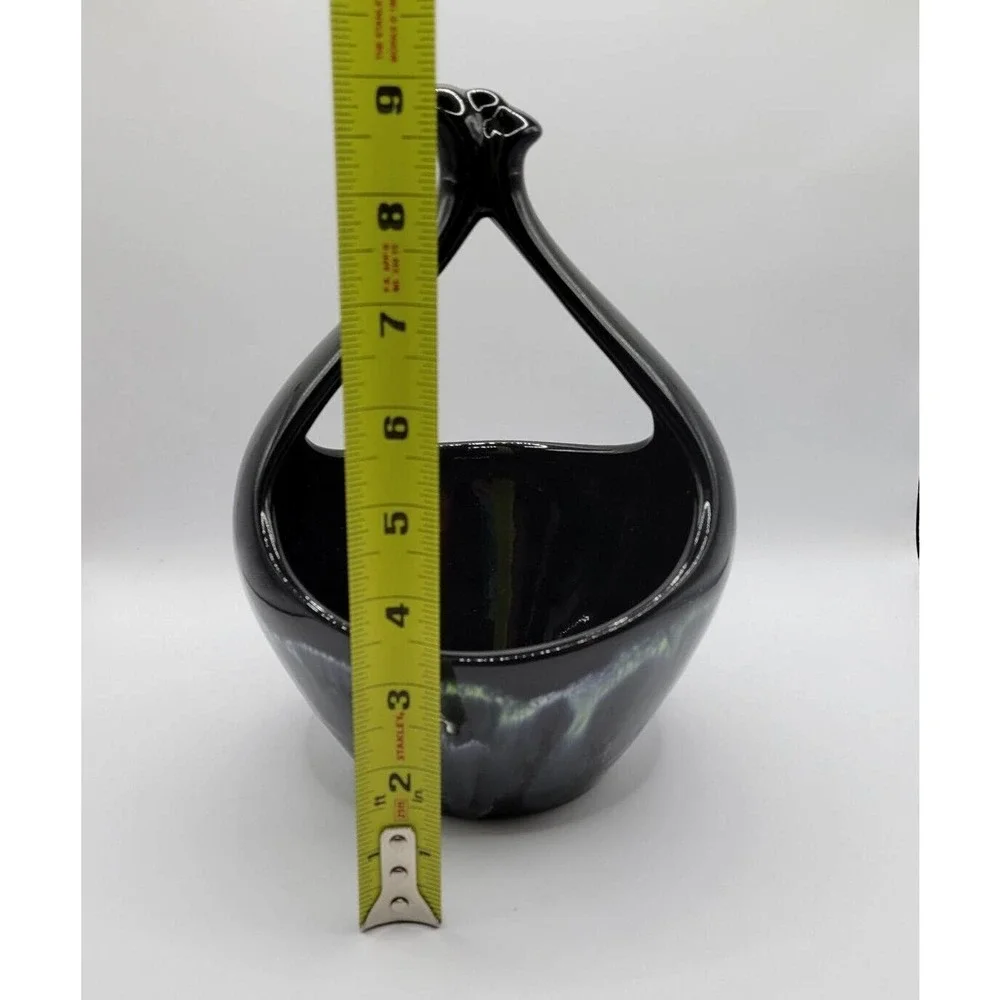 Unmarked cracks black glaze