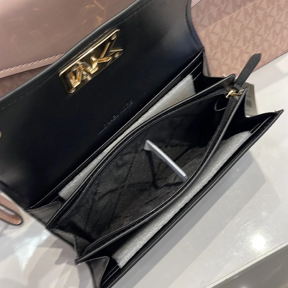 Michael Kors Mimi Large Saffiano Leather Bi-Fold Continental Wallet Black NWT