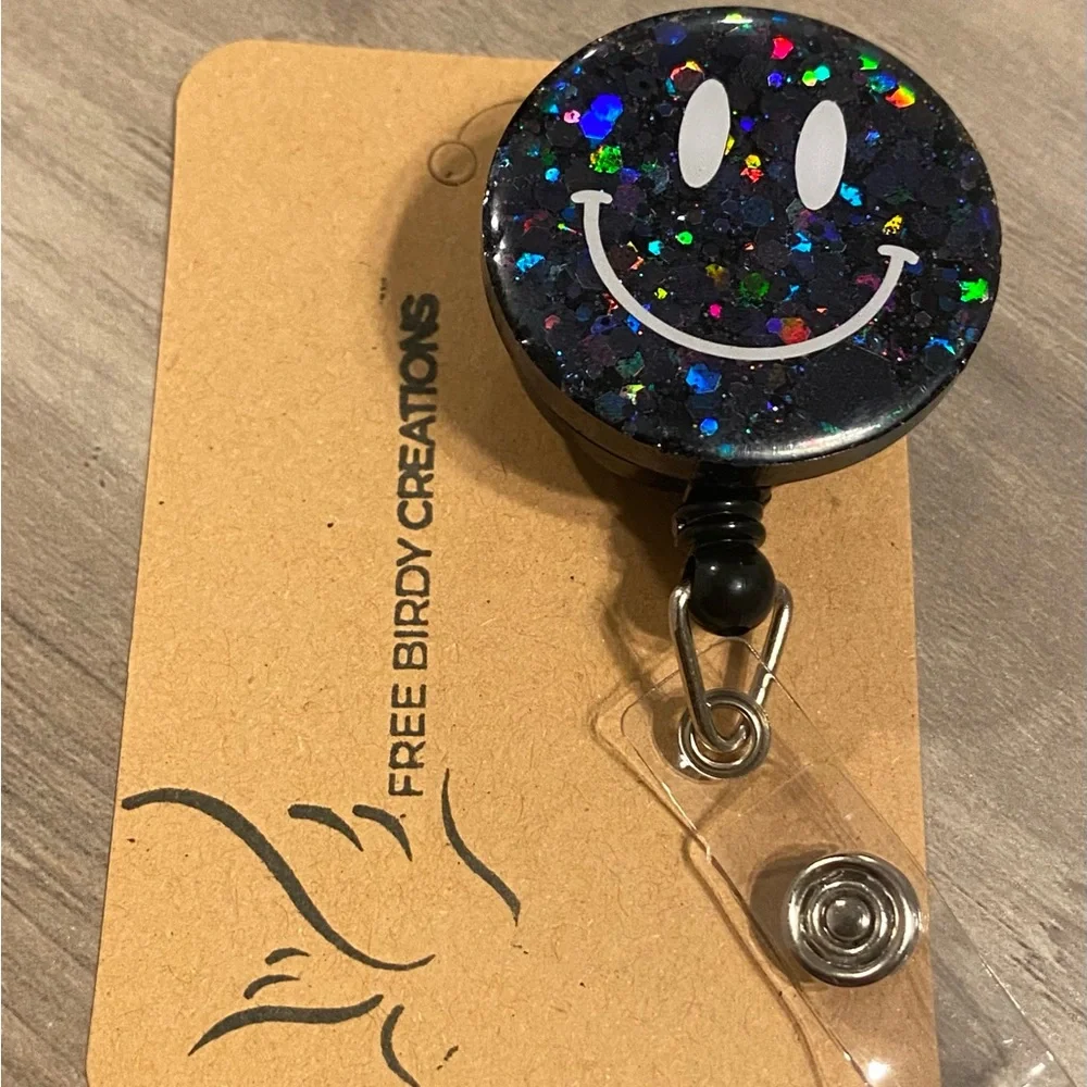 🖤🙂 Smiley Face Badge Reel