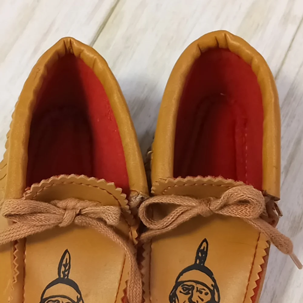 Minnetonka Bootie Moccasins Toddler Size 5