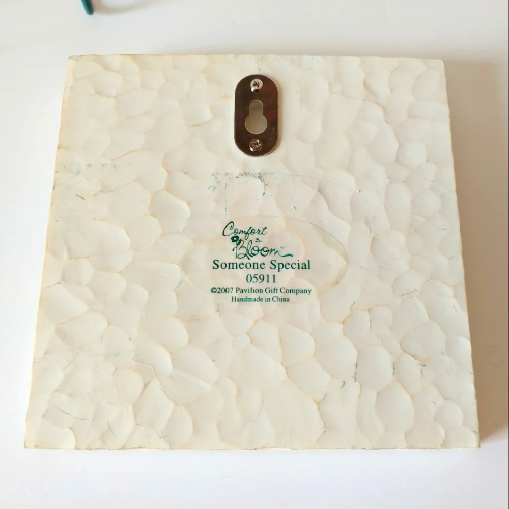 Comfort Bloom ceramic plaque