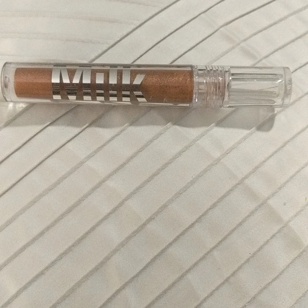 NWT Lip color