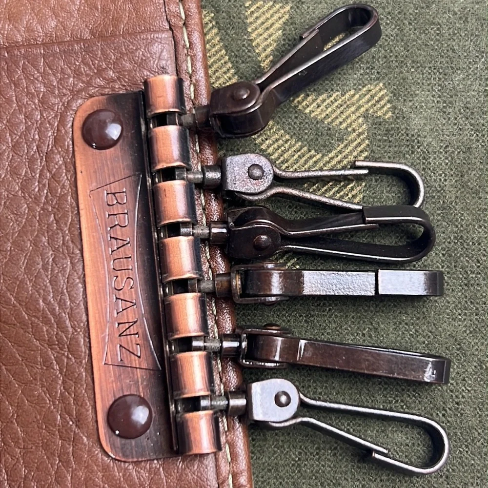 Auth. LOEWE KNAPPE Suede Leather 6 Ring Key Holder brown wallet vtg w.box unisex
