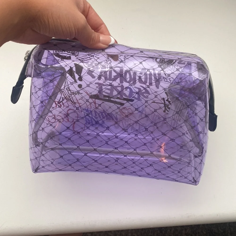 N/A purple plastic