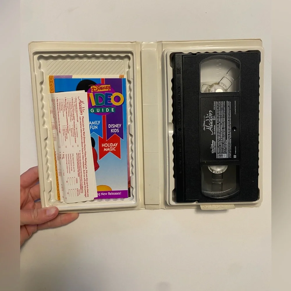 Disney aladdin vhs